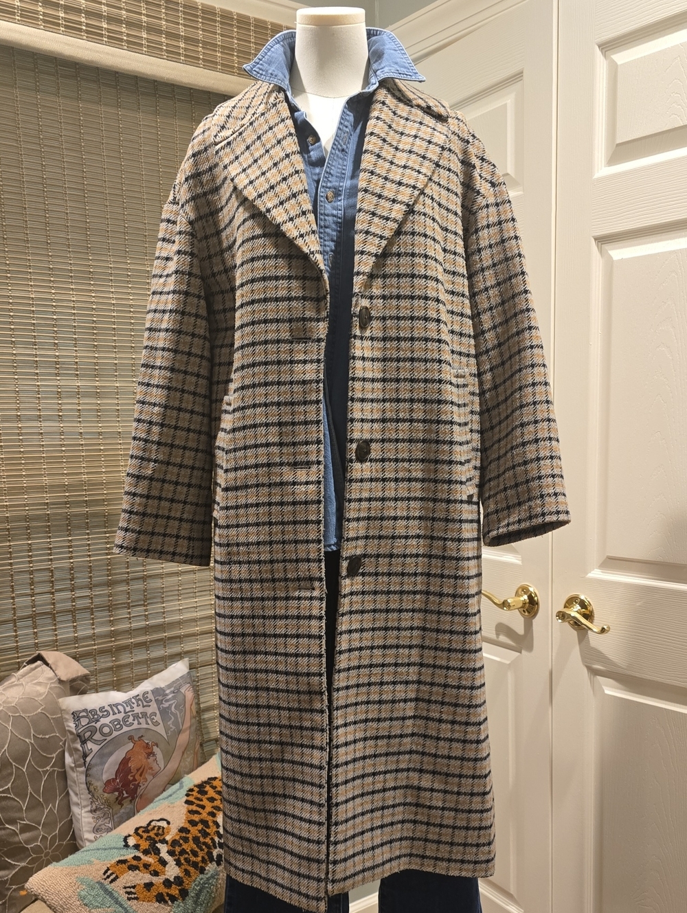 GAP Women's Long Plaid Trench Coat in Beige and Navy